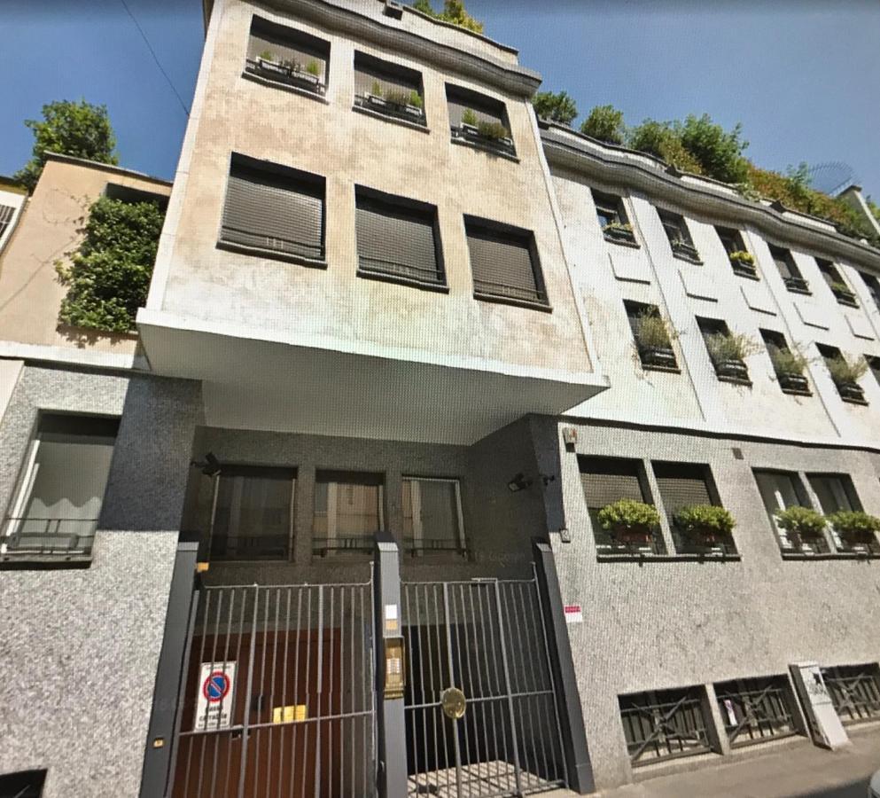 Delizioso Bilocale In Bocconi - Porta Romana Milão Exterior foto